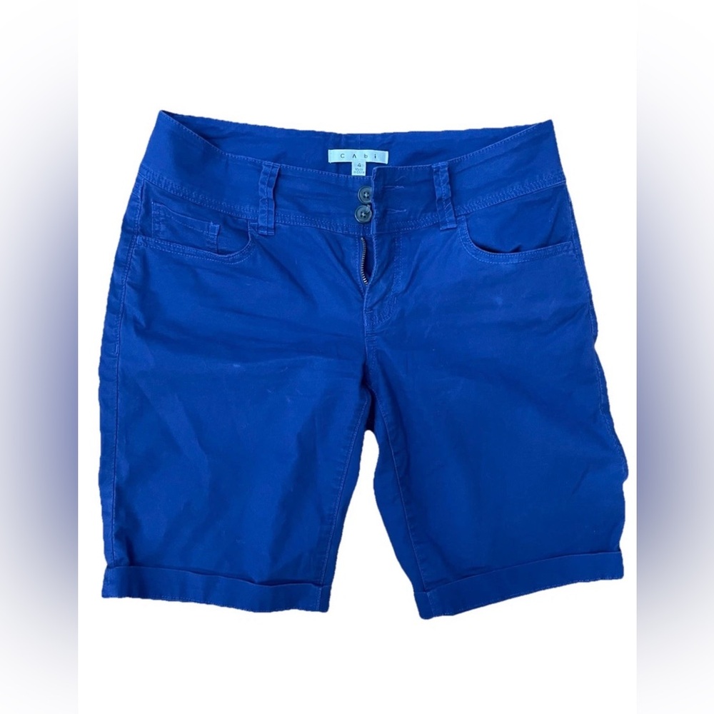 Cabi Womens Shorts Blue Size 4
Gorpcore Casual Preppy Cotton
Buttons Pockets 830
